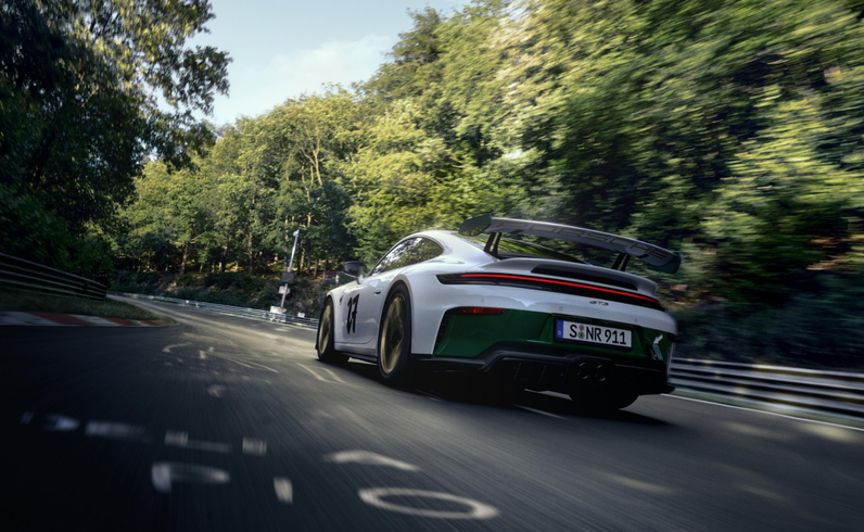 Porsche 911 GT3 100 Jahre Nürburgring จำกัด 100 คันสำหรับเยอรมนี
