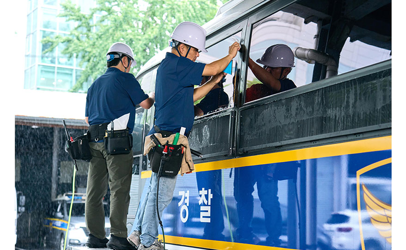 Hyundai ทดลอง Nano Cooling Film บนรถบัสตำรวจ ลดอุณหภูมิคนขับสูงสุดเกือบ 7 องศา