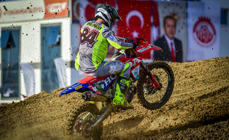 Herlings แซงท้ายเกมชนะควอลิฟาย MXGP Türkiye ส่วน Farres คว้าชัย MX2