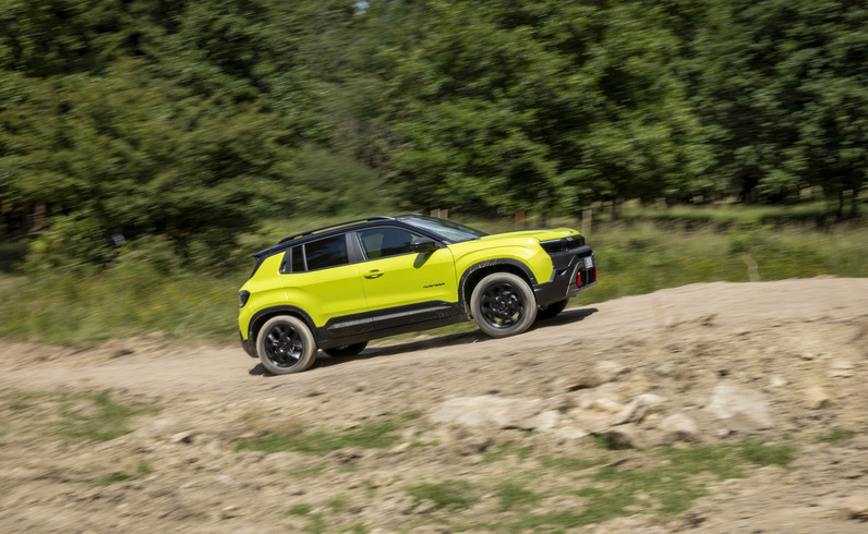 Jeep Avenger อัปเดตไลน์อัปยุโรป มีทั้ง Petrol, e-Hybrid, 4xe และไฟฟ้าล้วน