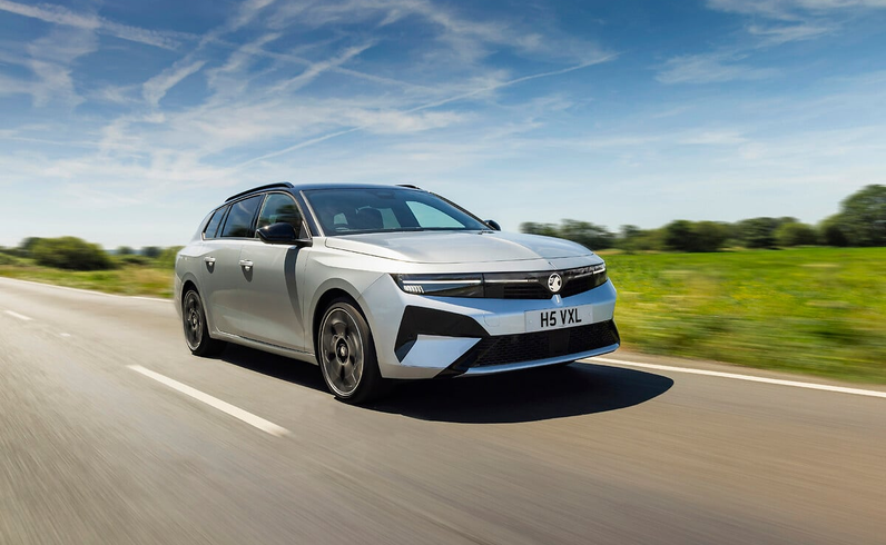 Vauxhall Astra เพิ่มเกียร์ธรรมดา 6 สปีดในอังกฤษ ราคาเริ่ม 26,495 ปอนด์