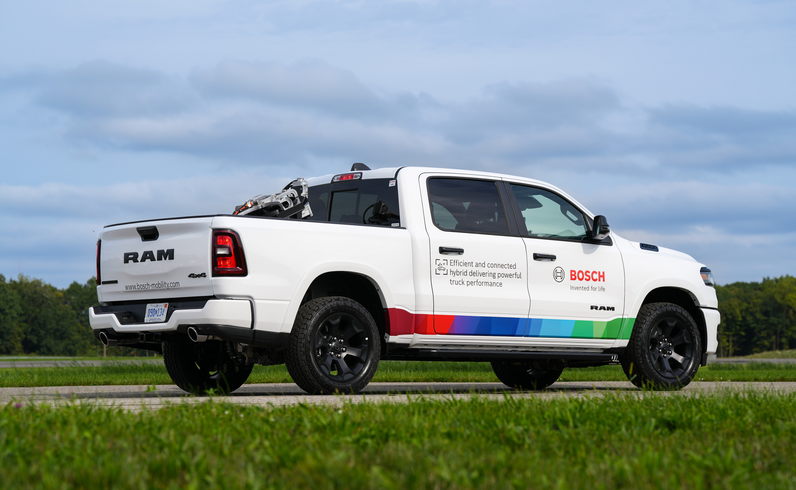 Bosch เปิดภาพปิกอัพยุคใหม่ ไฮบริด-REEV, V2L และซอฟต์แวร์คุมแชสซี
