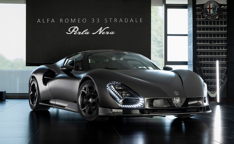 Alfa Romeo 33 Stradale Perla Nera คาร์บอนด้านหนึ่งเดียว กว่า 630 แรงม้า