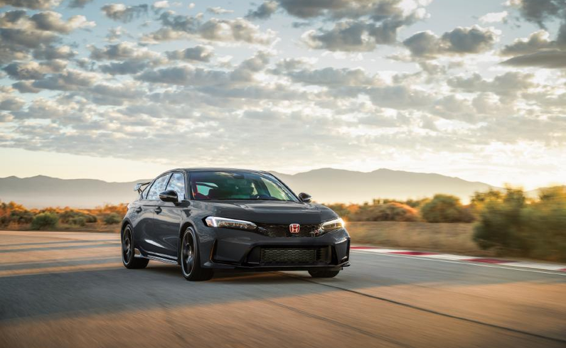 Honda Civic Type R 2027 ปรับแอโร-ช่วงล่าง 315 hp เริ่ม 48,695 ดอลลาร์ในสหรัฐฯ