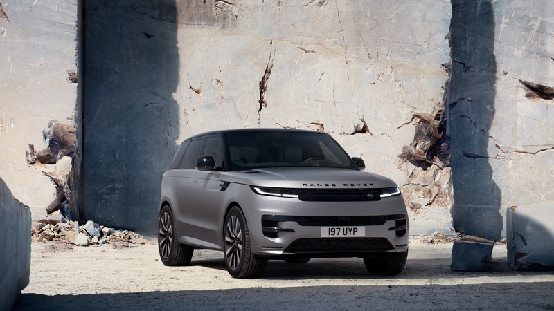 RANGE ROVER SPORT ELECTRIC: พลังไฟฟ้าที่ปลุกทุกสัมผัสแห่งการขับขี่