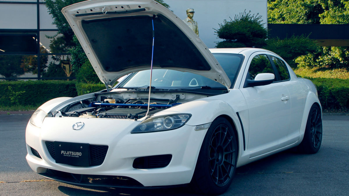FUJITSUBO ทำก้านค้ำฝากระโปรงไทเทเนียม RX-8 เบาลง 80 กรัม ราคา 30,800 เยน
