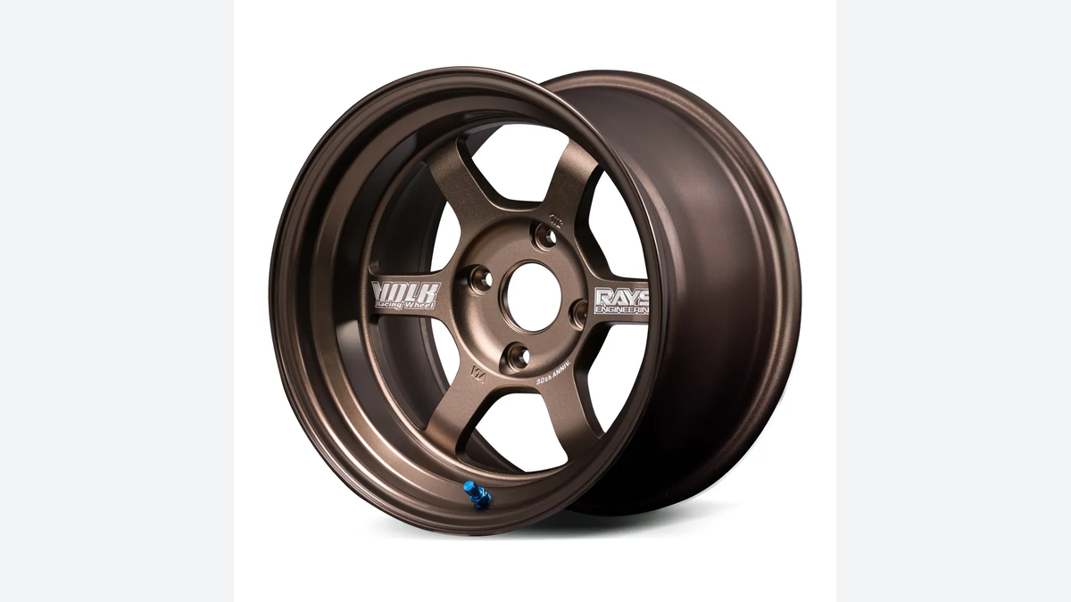 RAYS TE37V 30th ล้อฟอร์จ 14-15 นิ้ว เริ่ม 59,000 เยนก่อนภาษี
