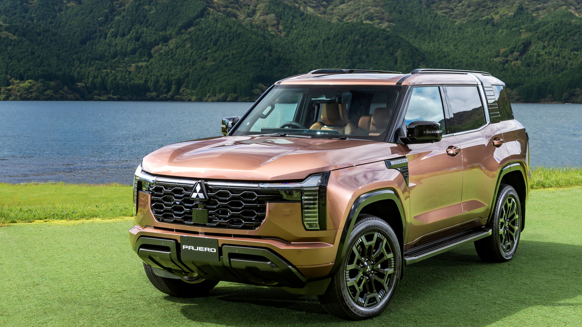 Mitsubishi Pajero ใหม่ ญี่ปุ่นเริ่ม 6.193 ล้านเยน ยอดจอง 5,500 คัน
