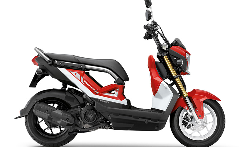 ฮอนด้าเปิดตัว New Zoomer-X จัดจ้านโดนใจด้วยคู่สีแบบคอนทราสต์ ต่อ-ธนภพ รับบทพรีเซนเตอร์ใหม่ ถ่ายทอดคาแรกเตอร์เท่นอกกรอบ